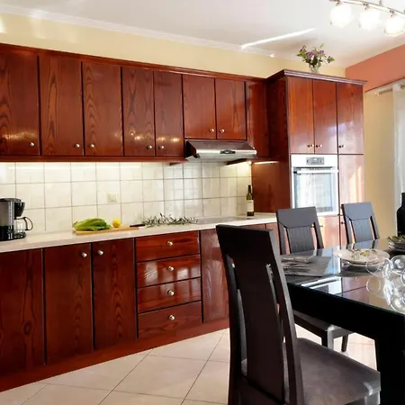 Sg Corfu, A * Kompítsion